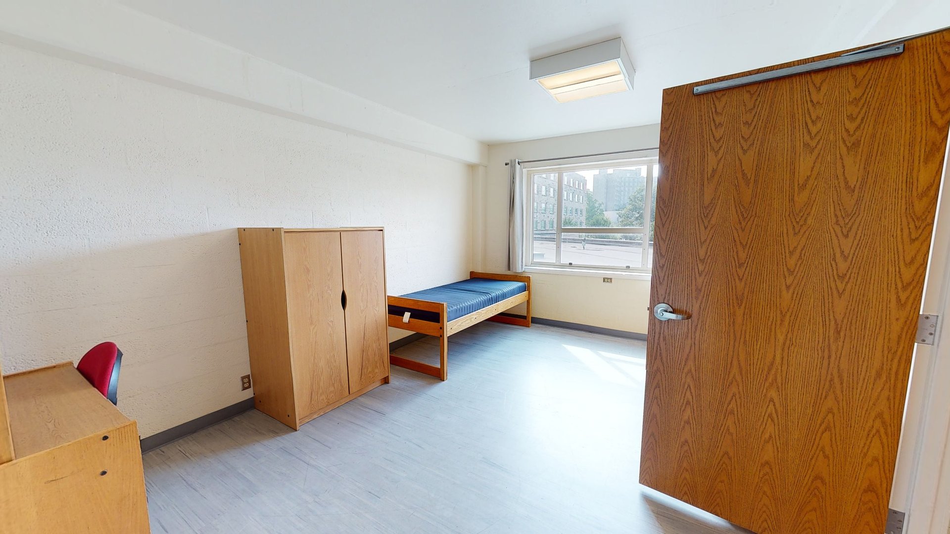 Read Hall – Single Room with Bathroom