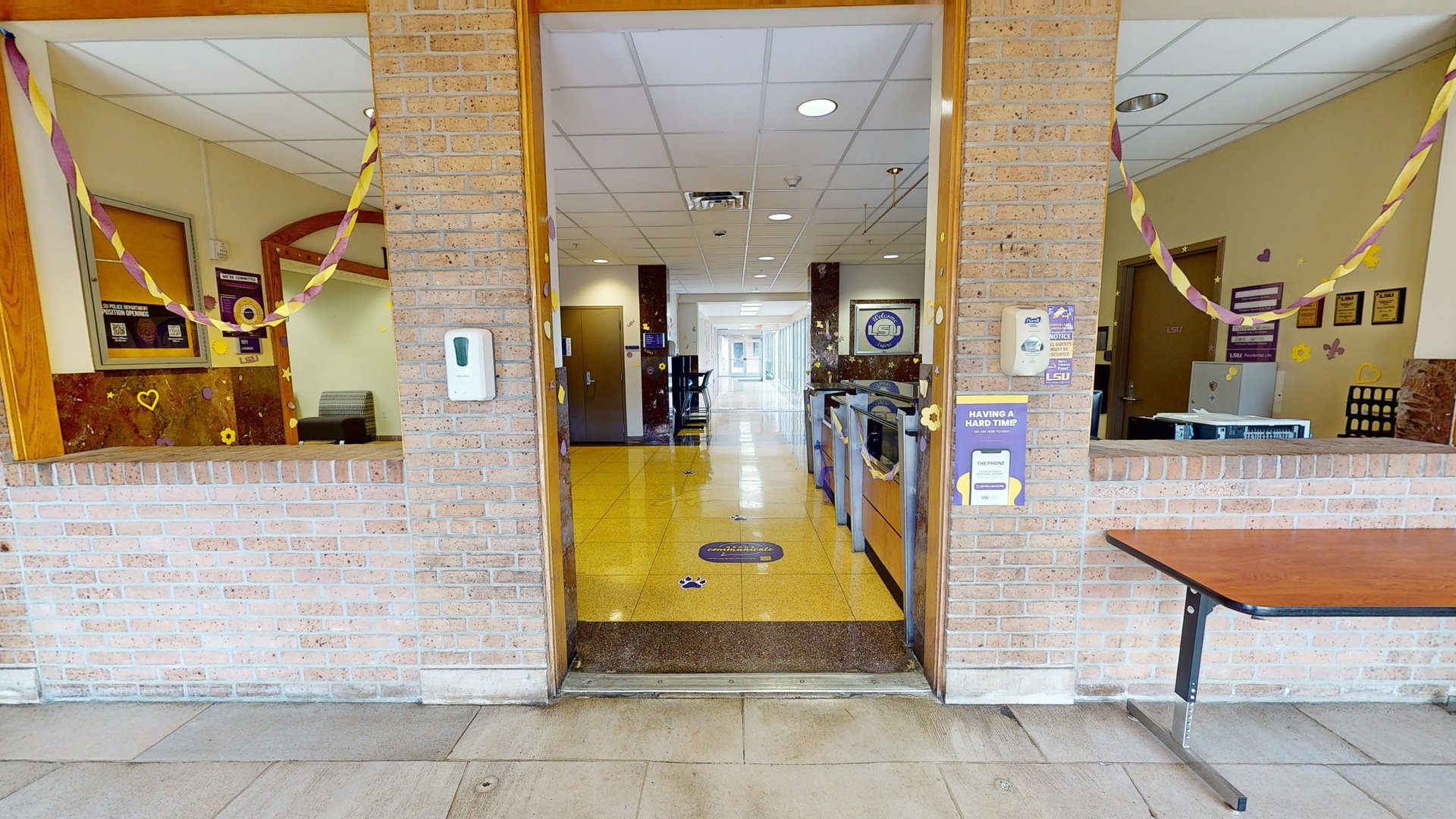 Broussard Hall – Lobby