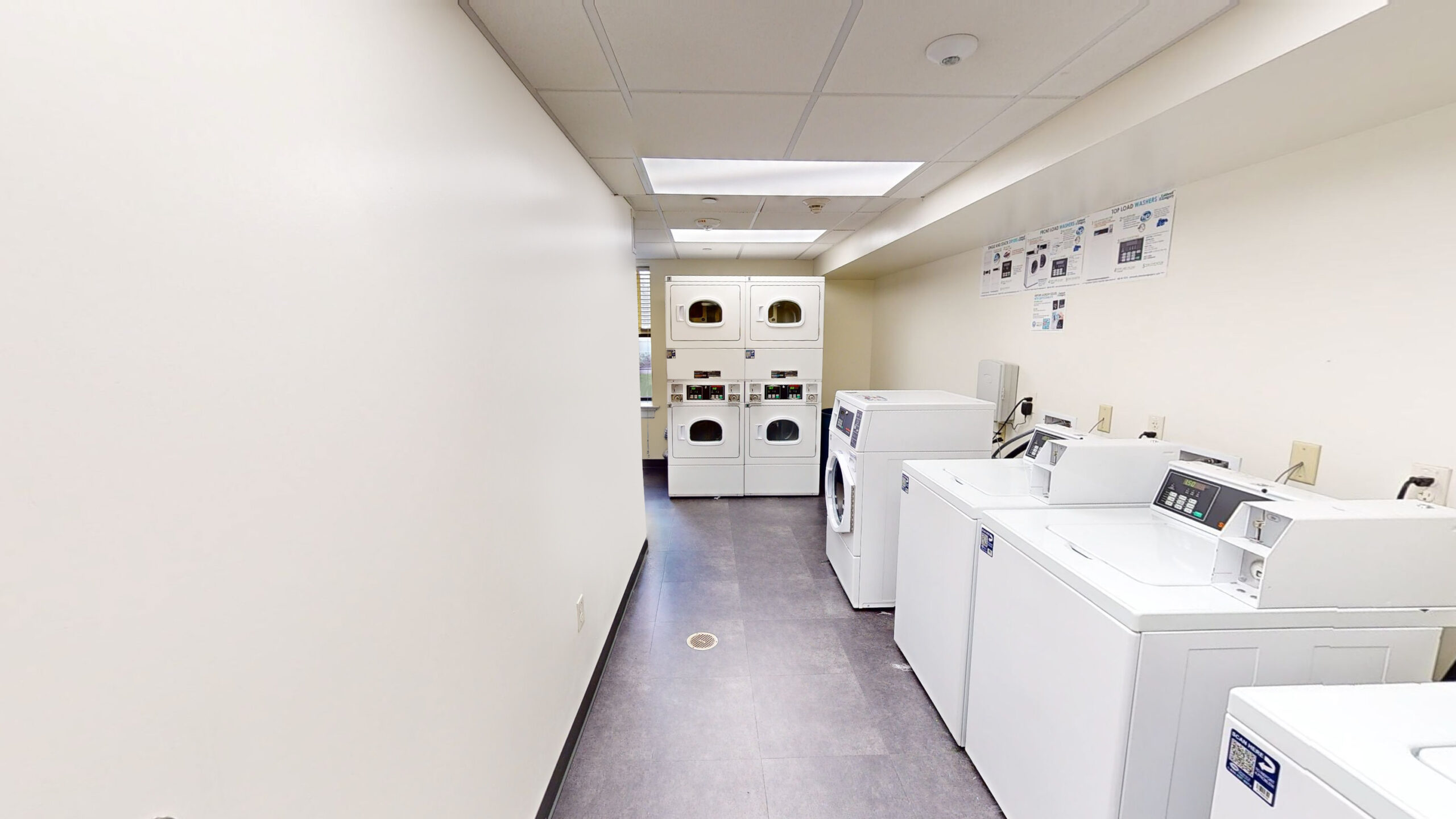 Highland Hall – Laundry Room